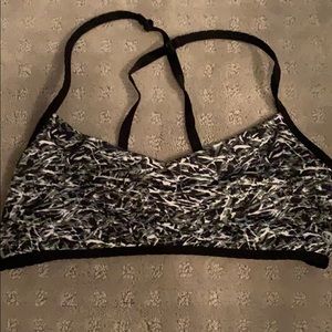 Lululemon cage back bra size 4-6